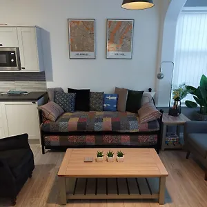  Apartment Flat 6 Corner House United Kingdom
